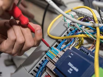 Wie sich häufige Missverständnisse über die DGUV V3 Prüfung aufklären lassen