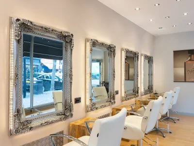 Moderne Kosmetik Einrichtung für Salons und Studios jeder Größe