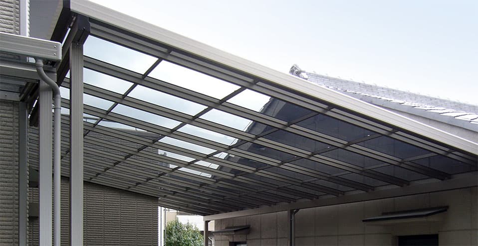 Terrassenüberdachung aus Alu: Mehr Lebensqualität im Außenbereich