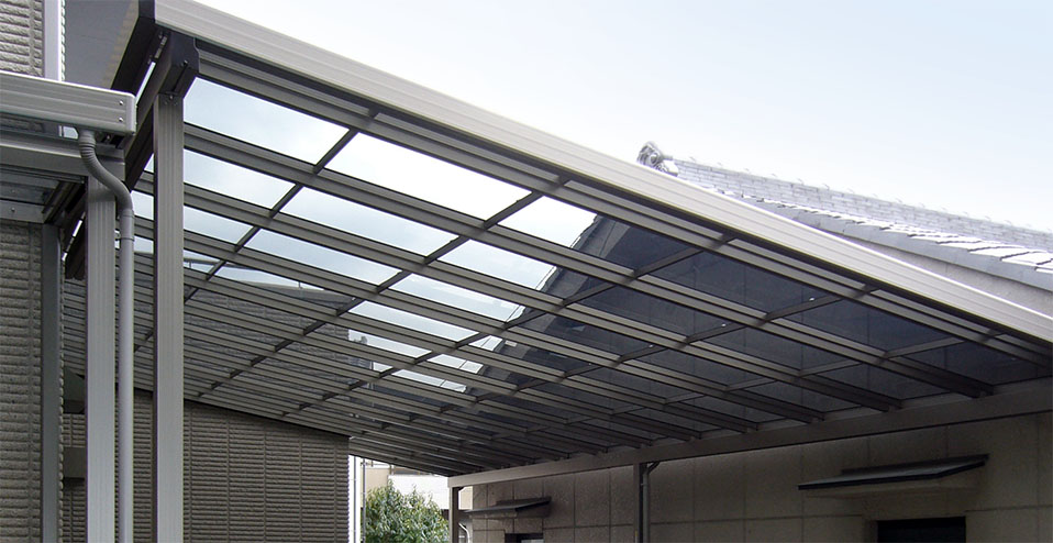 Terrassenüberdachung aus Alu: Mehr Lebensqualität im Außenbereich
