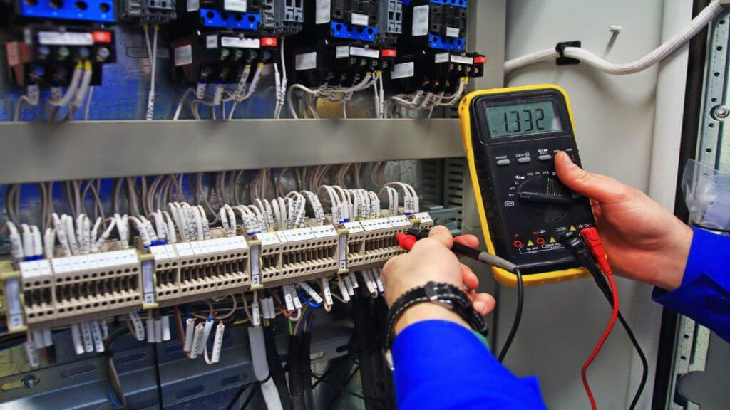 Warum die Prüfung elektrischer Anlagen für Mietobjekte wichtig ist