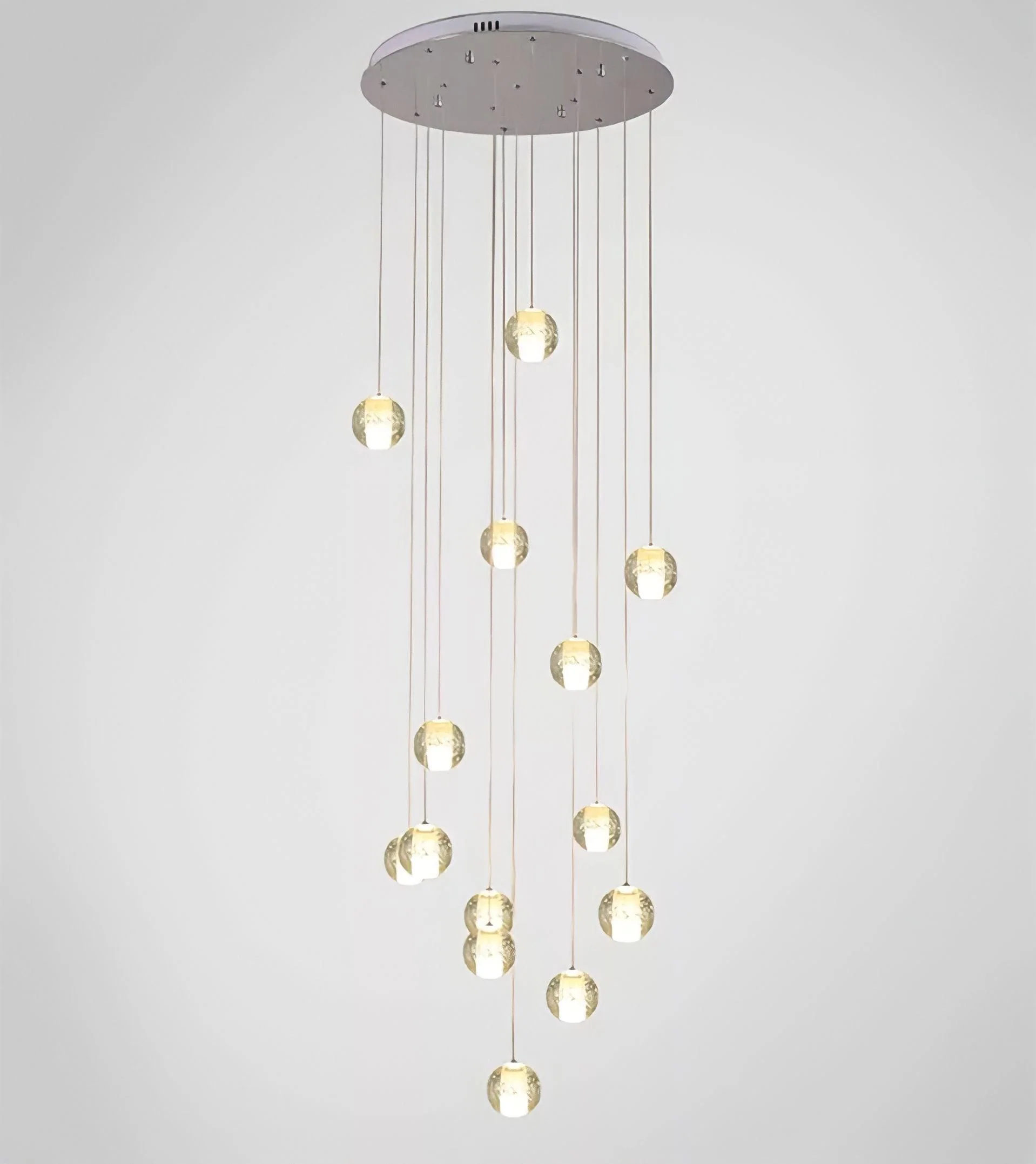 BUYnBLUE Esszimmer Lampe aus Holz und Metall: Natürliche Materialkombinationen